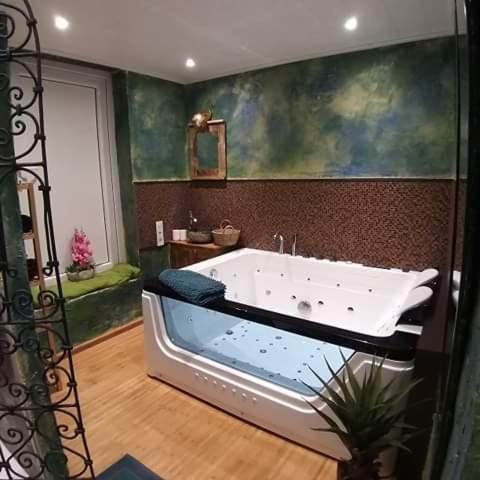 Vip Room 209 Trooz Εξωτερικό φωτογραφία